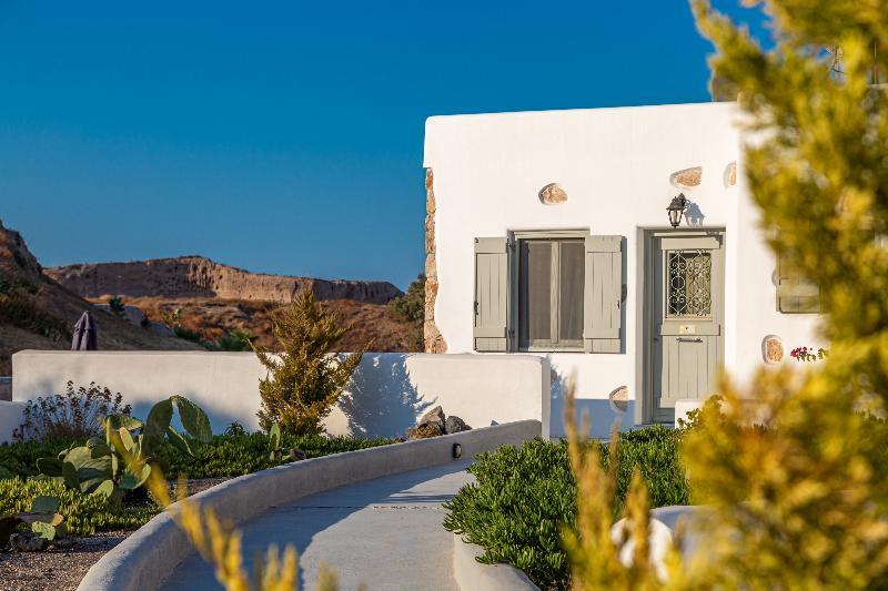 Desiterra Resort Suites & Villas Karterados (Santorini) Exterior foto